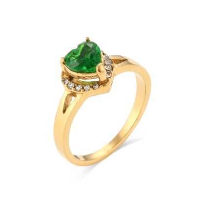 خاتم قلب أخضر 