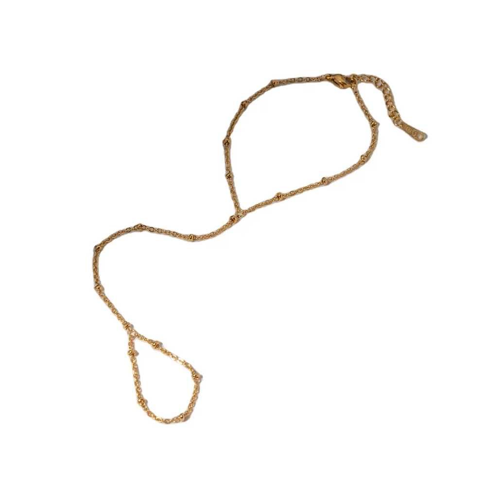 اليد الجريحة ساده 